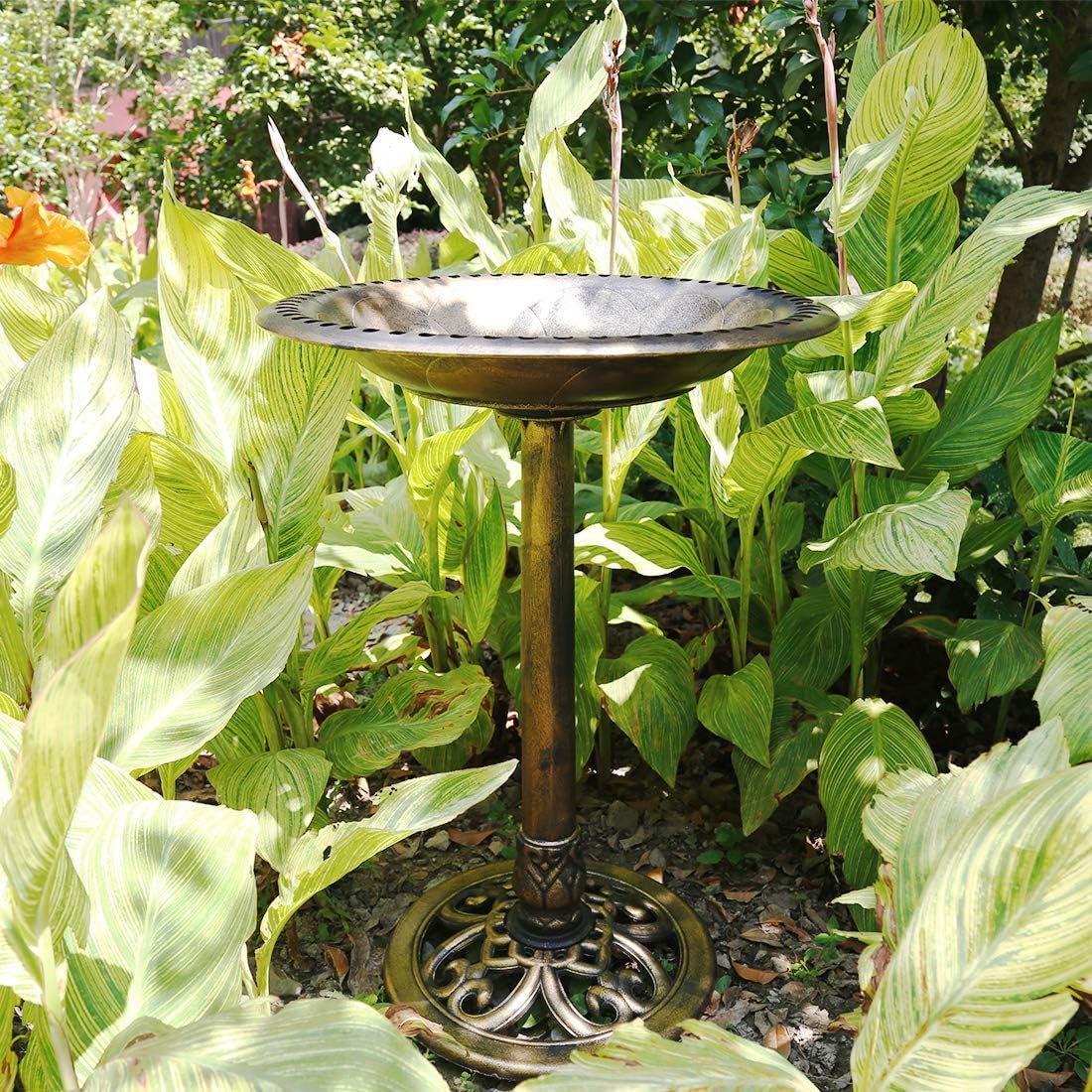 Detalle de VIVOHOME Plastic Resin Bird Bath with Solar Fountain: Lightweight Polyresin Garden Feature