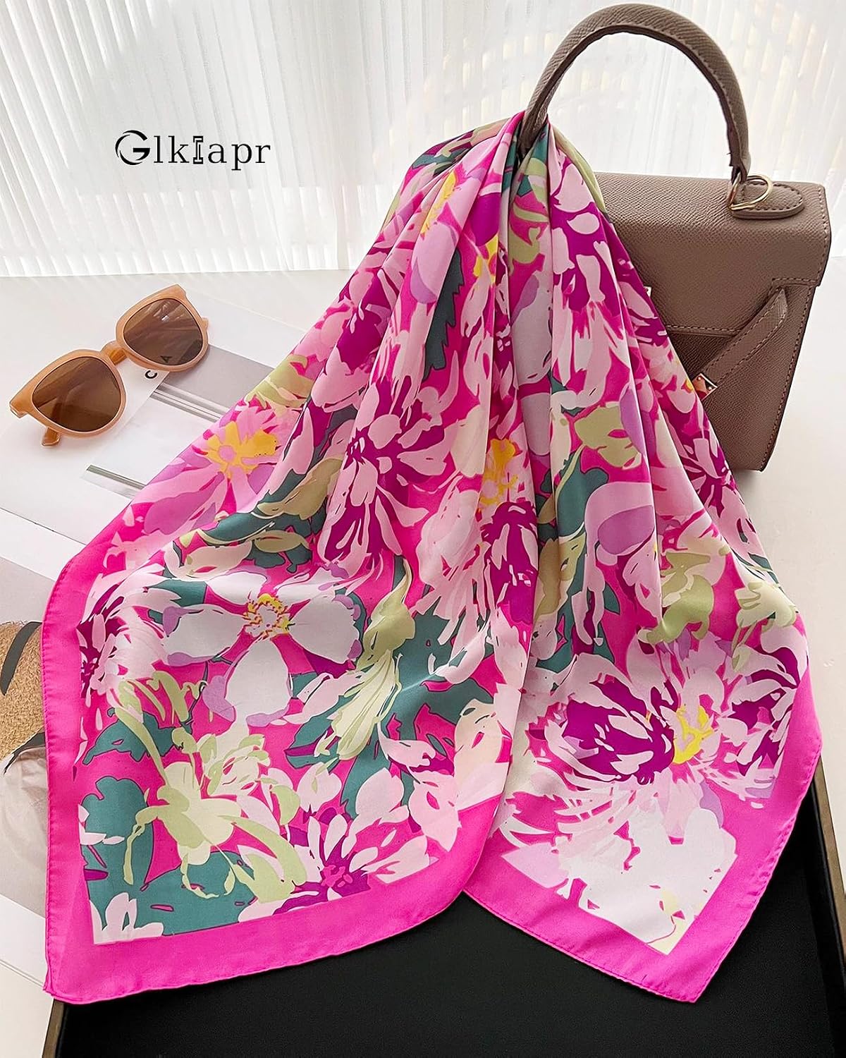 Detalle 2 de Glkiapr Bandana Headscarf, 27.5-Inch Square