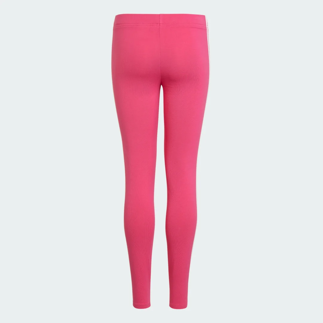 Detalle 2 de Mallas Adidas Essentials 3 bandas en rosa — comodidad diaria con sello Adidas