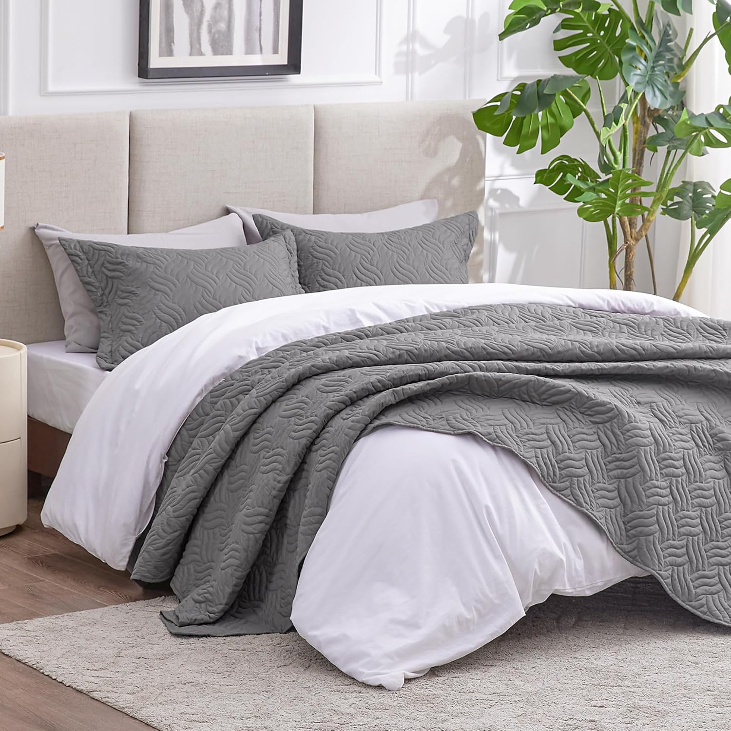 Detalle de Love's cabin Queen Quilt Set with Wave Pattern in Gray