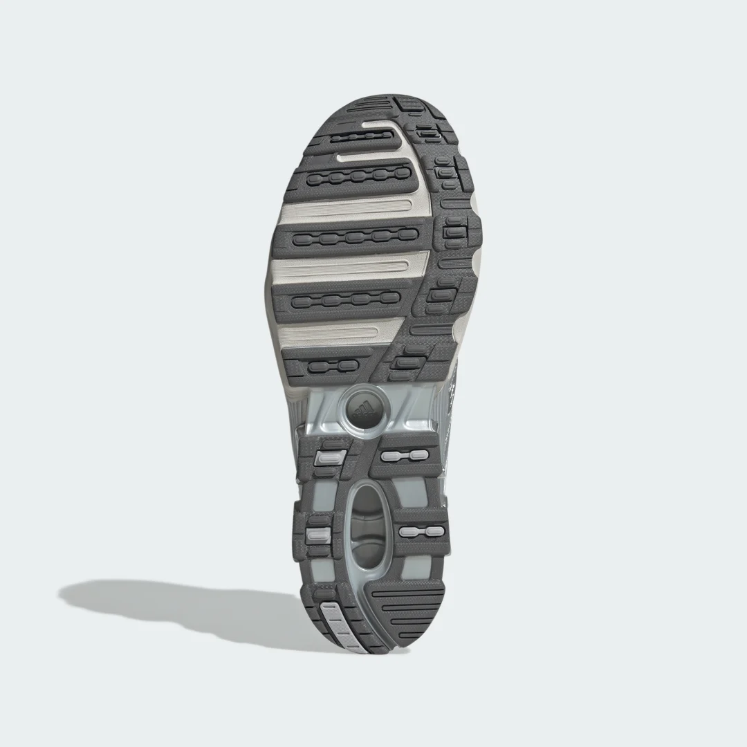 Thumbnail 2 de Zapatilla Predator Megaride de Adidas