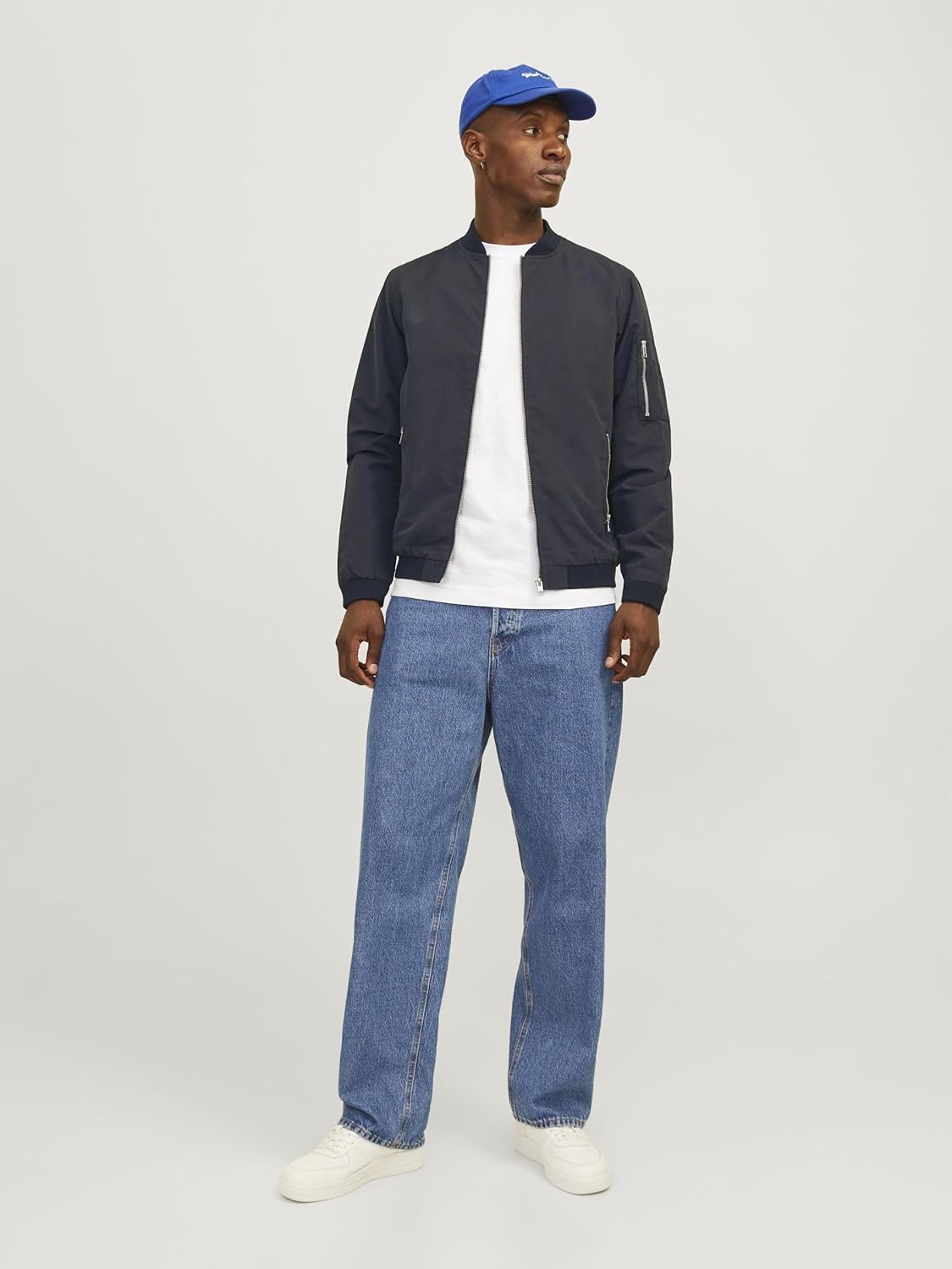 Thumbnail 4 de JACK & JONES Bomber Jacket Bomber Jacket: stile e versatilità per l’outdoor quotidiano