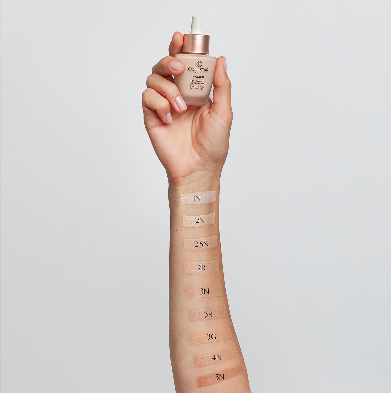 Detalle de Collistar Magico Fondotinta Sublimante 30 ml 💄