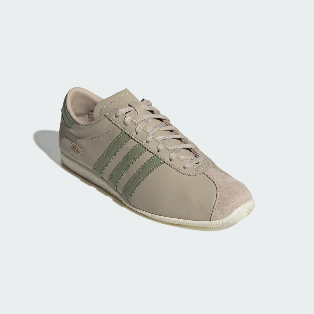 Detalle 2 de ZAPATILLA PARIS Beige de Adidas: ¿Merece la pena para tu día a día?