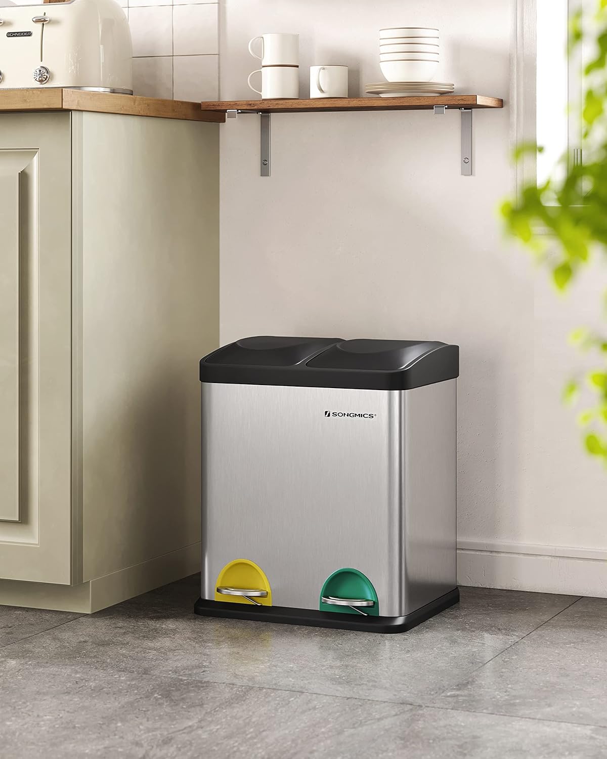 Detalle de SONGMICS Pattumiera di riciclaggio 30 l con 2 pedali e 2 scomparti (2 x 15 l) in argento e nero