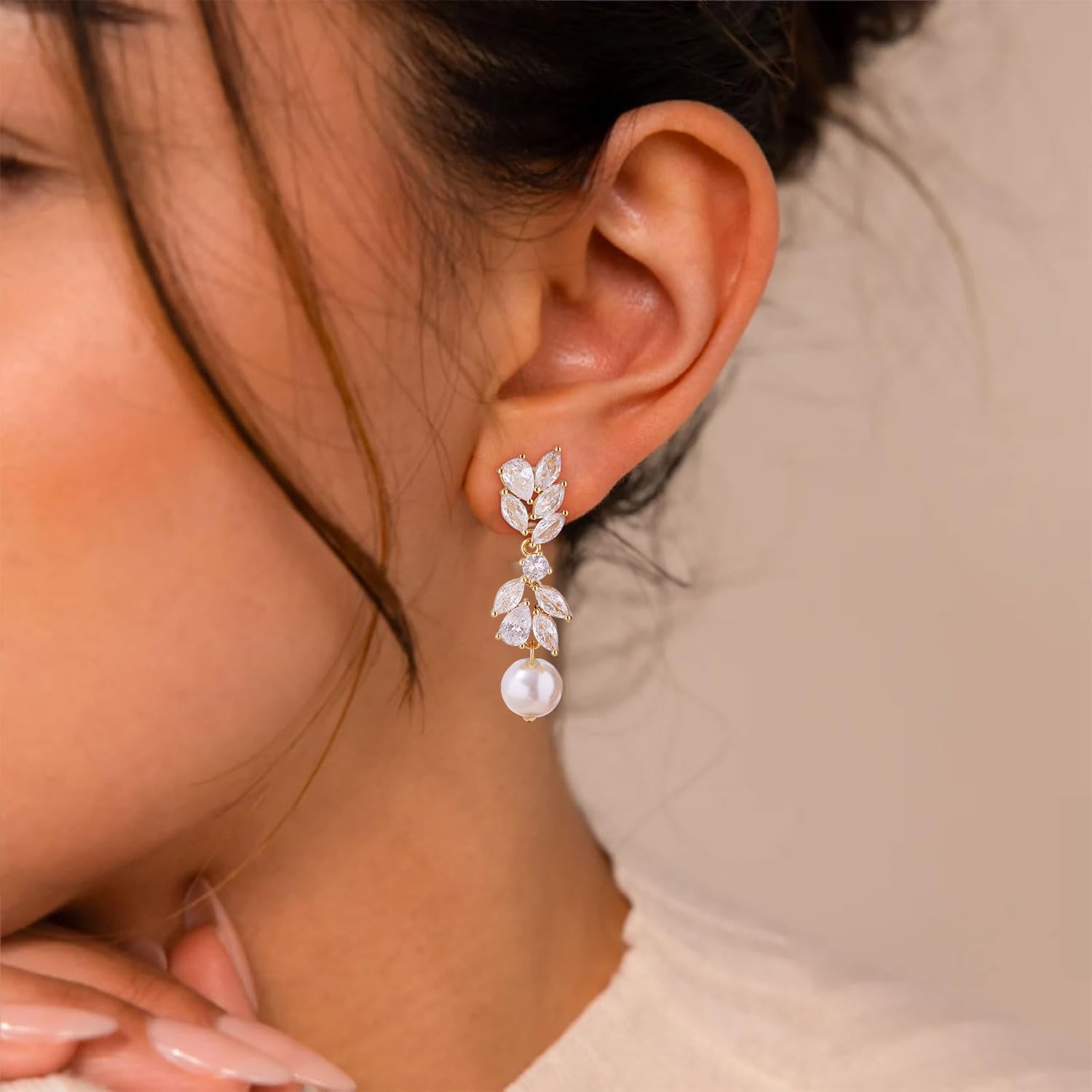 Detalle 2 de SELFROSE Drop Earrings, 14K Gold-Plated