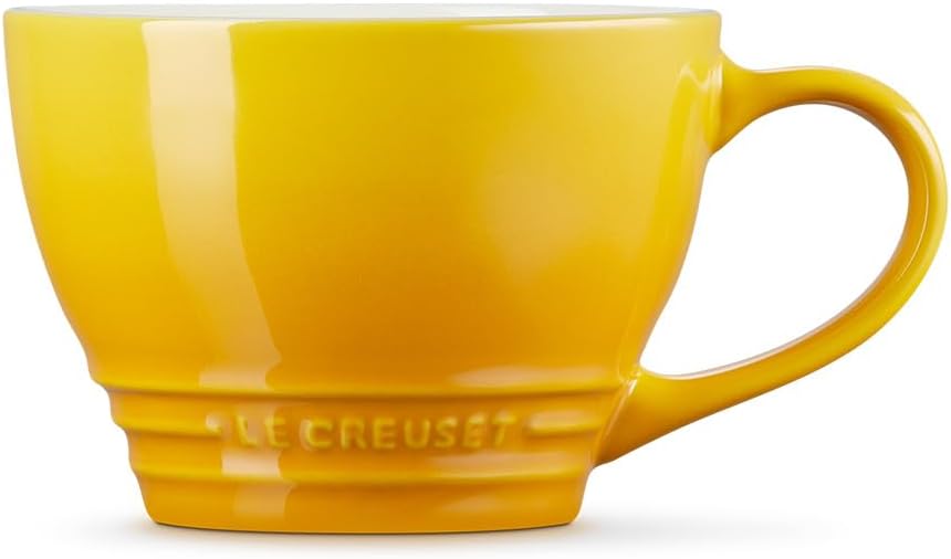Detalle de LE CREUSET Stoneware Grand Mug, 400ml, Nectar: a sturdy everyday mug with heat retention