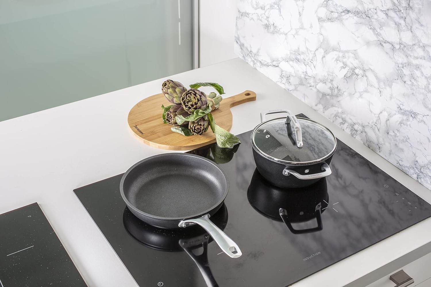 Detalle 2 de Barazzoni Black Titan Pro 85560602098 – patelnia 20 cm, powłoka 5-warstwowa