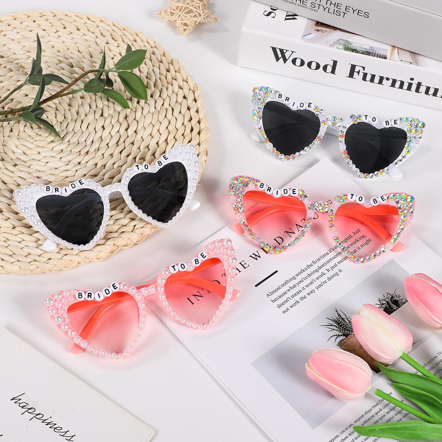 Thumbnail 5 de Etercycle Heart Sunglasses – Bride to Be Gift, Bachelorette Party Style
