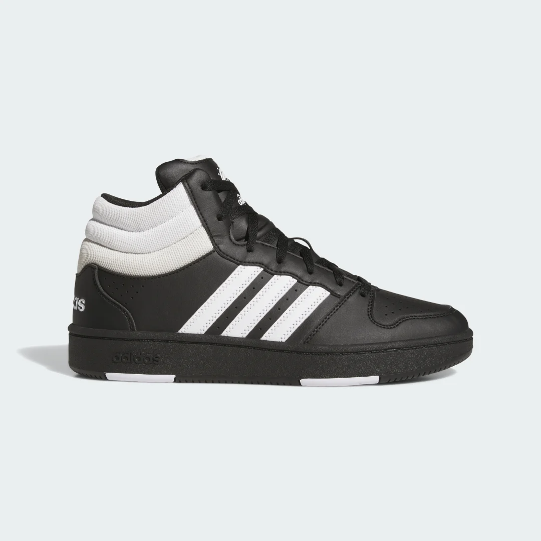 Detalle de Zapatilla de media caña Hoops Classic de Adidas