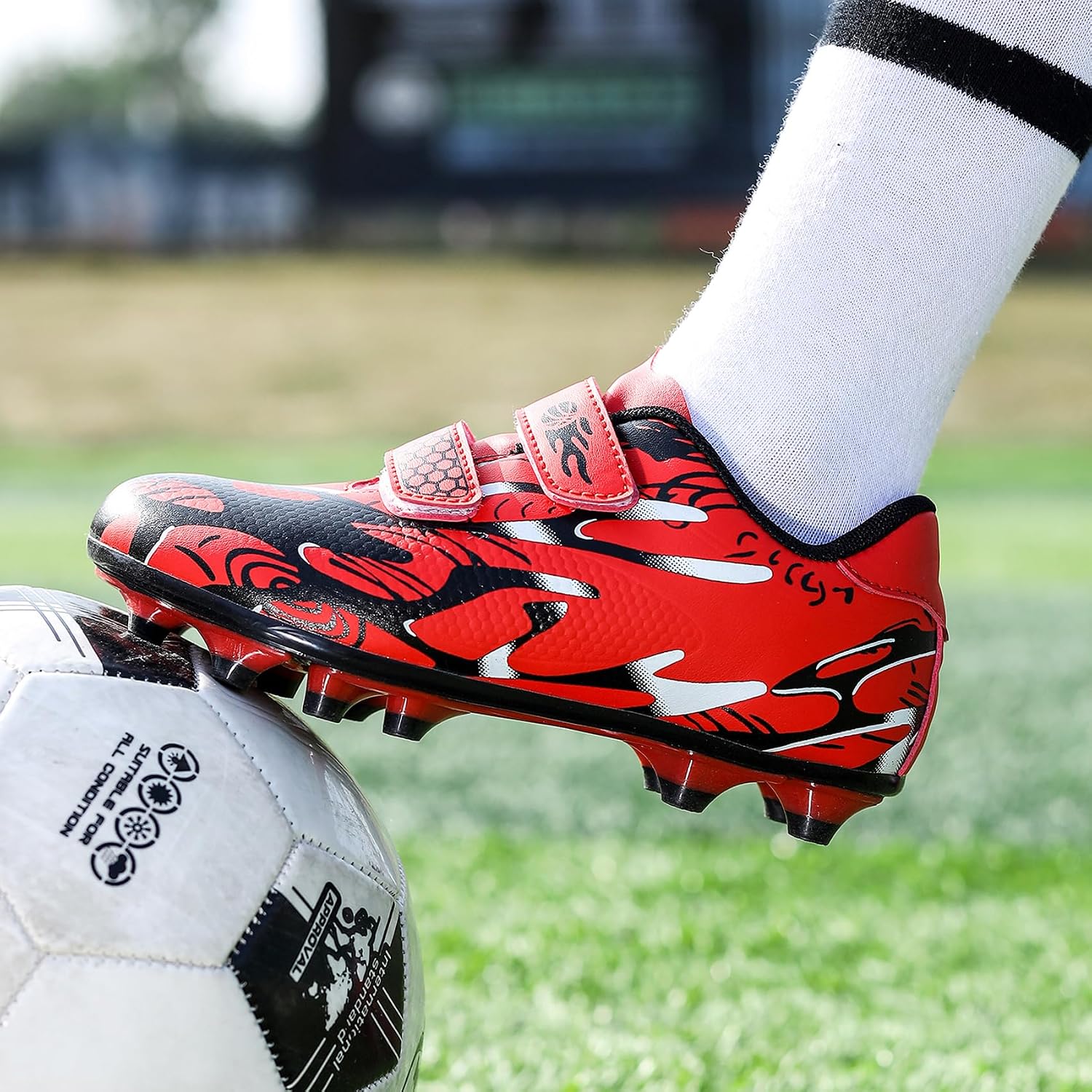 Detalle 2 de Kids football boots for astro turf