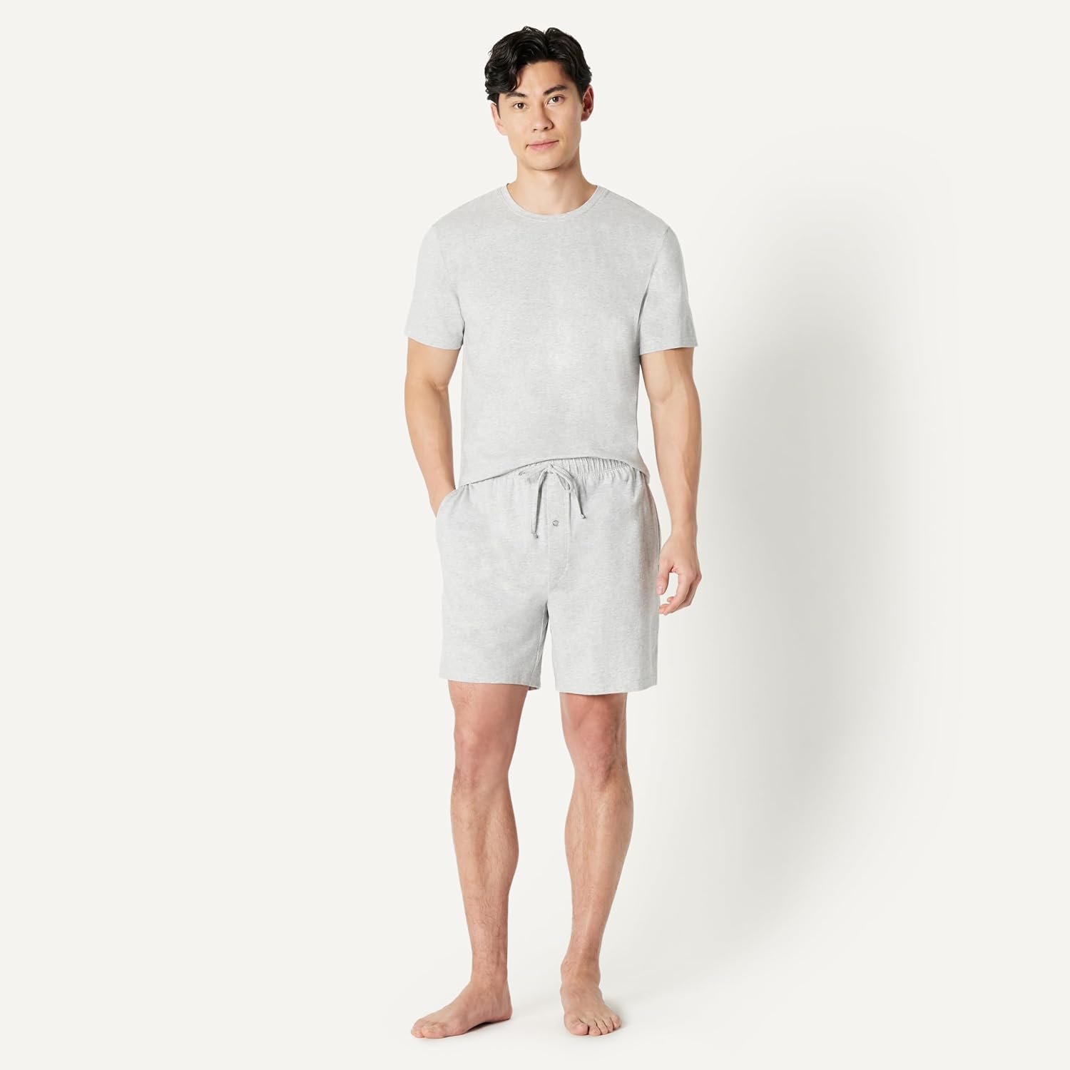 Detalle de Amazon Essentials Men's Cotton-Modal Pyjama Set: Short Sleeve T‑Shirt and Shorts