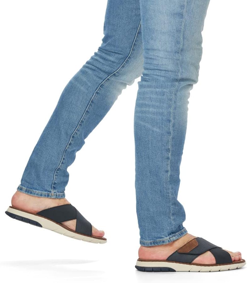 Detalle de Rieker Herren Pantoletten 25283 – bequeme Slipper mit robuster Passform
