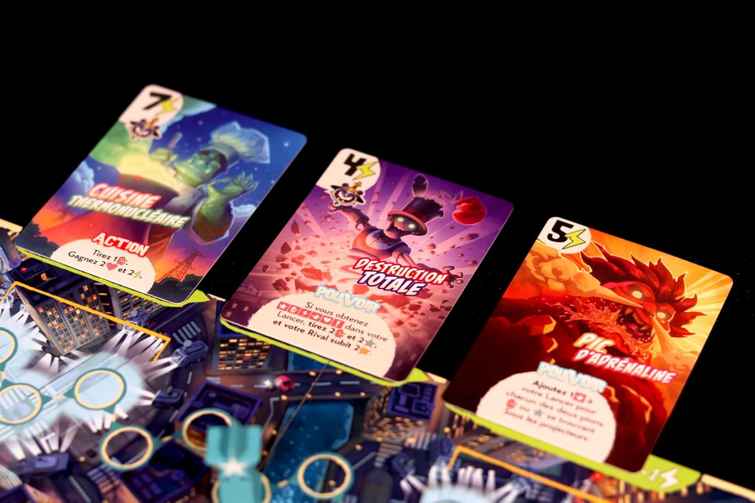 Thumbnail 4 de IELLO King of Tokyo : Duel (Version Française) — Jeu de société à 2 joueurs, tactique aux dés