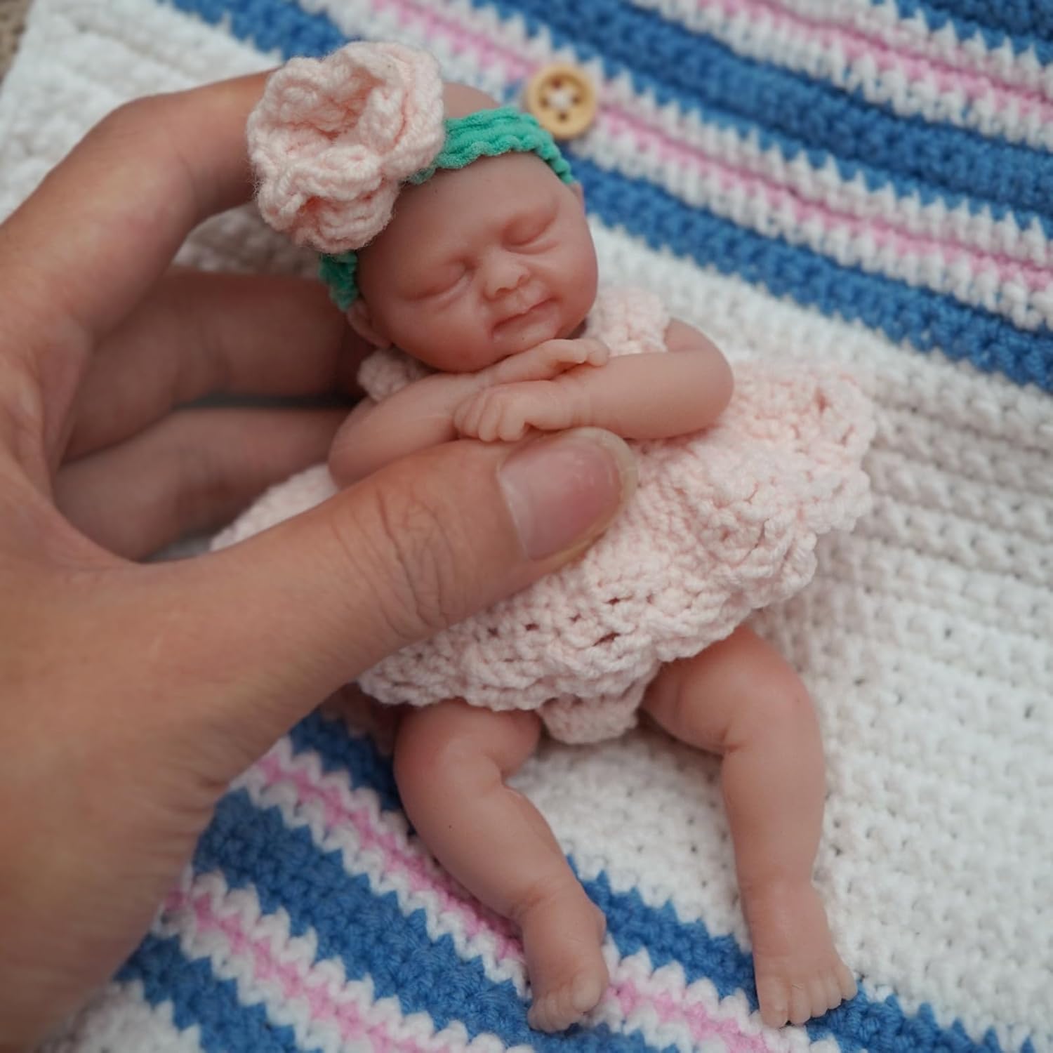 Thumbnail 6 de Newtotlove Mini Silicone Baby Doll, 4.5-Inch
