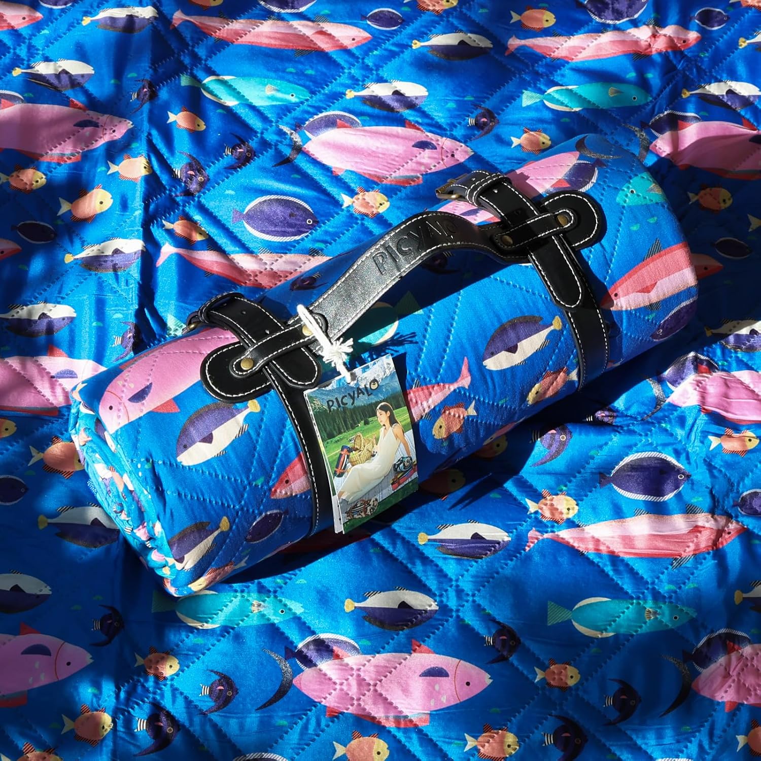 Detalle de PICYALO 60x80 Picnic Blanket, Cotton-Filled, Blue Fish Pattern