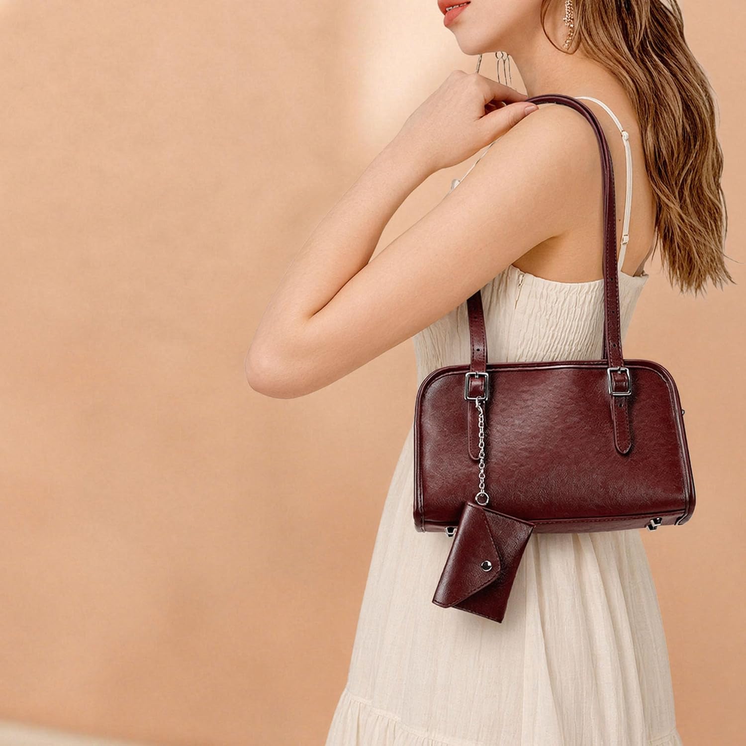 Detalle 2 de Goinsound Shoulder Bag in PU Leather