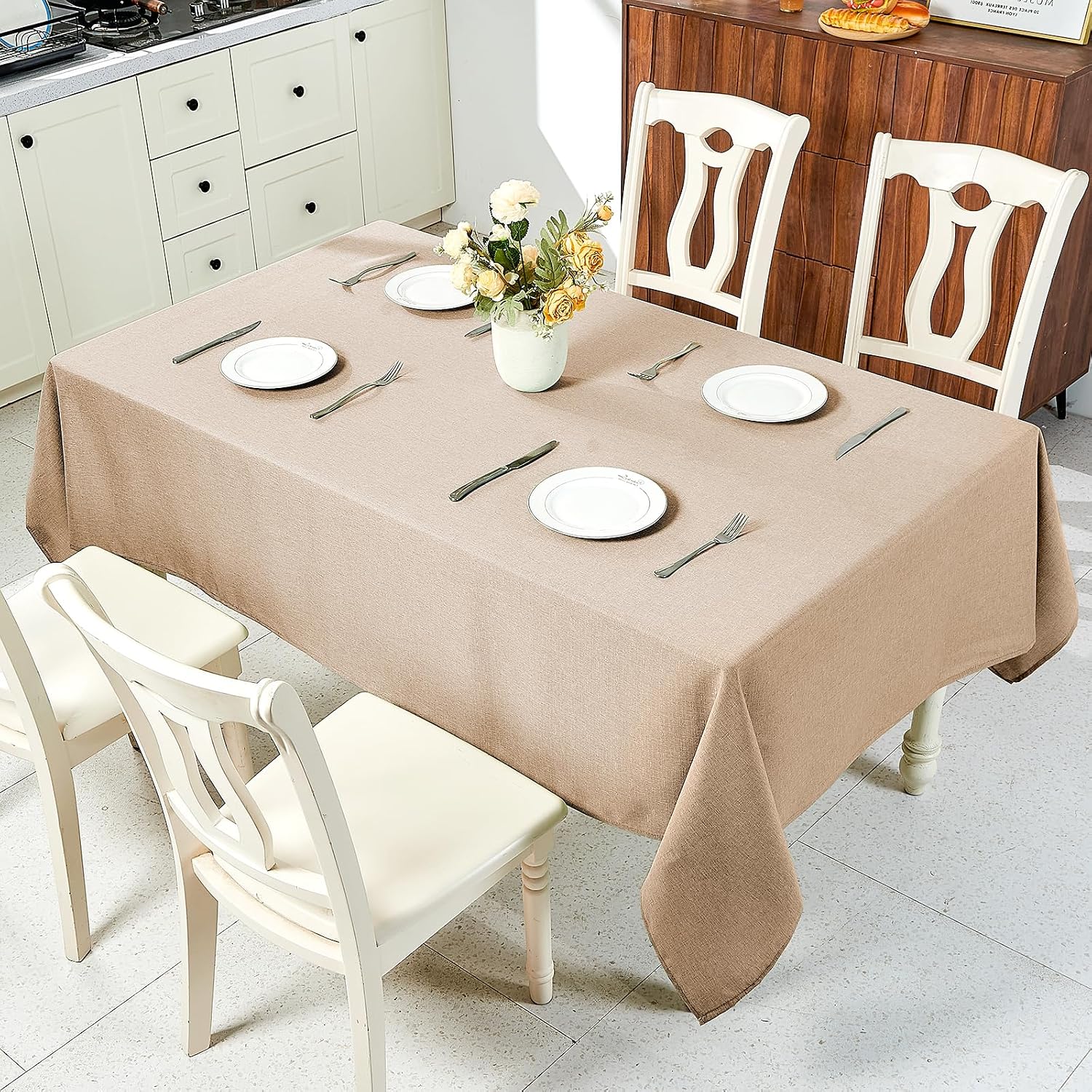 Detalle de IVAPUPU Textured Linen Table Cloth for Rectangle Tables – Khaki 60 x 84 Inch