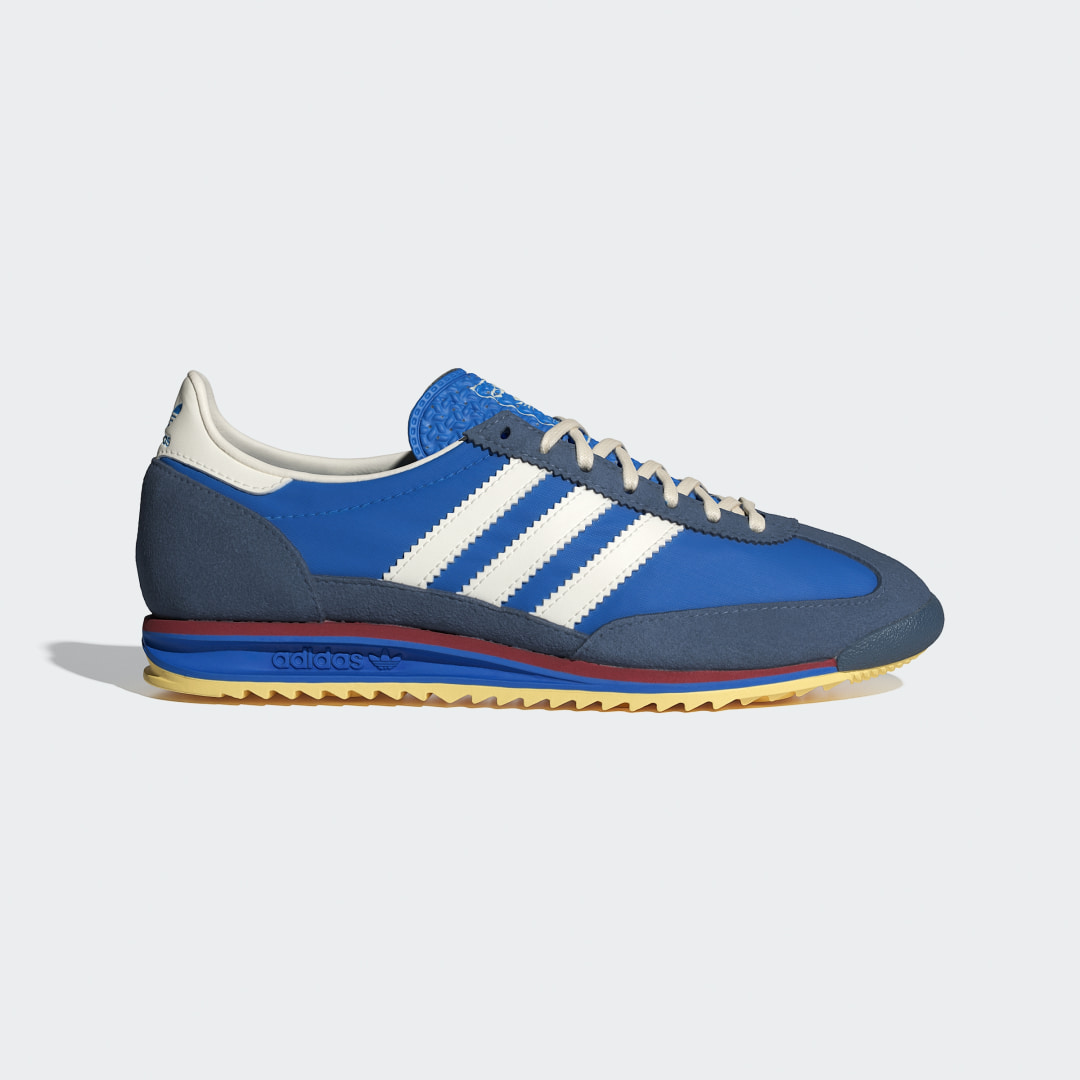 Detalle de Zapatilla SL 72 OG de Adidas: estilo clásico en azul para uso diario