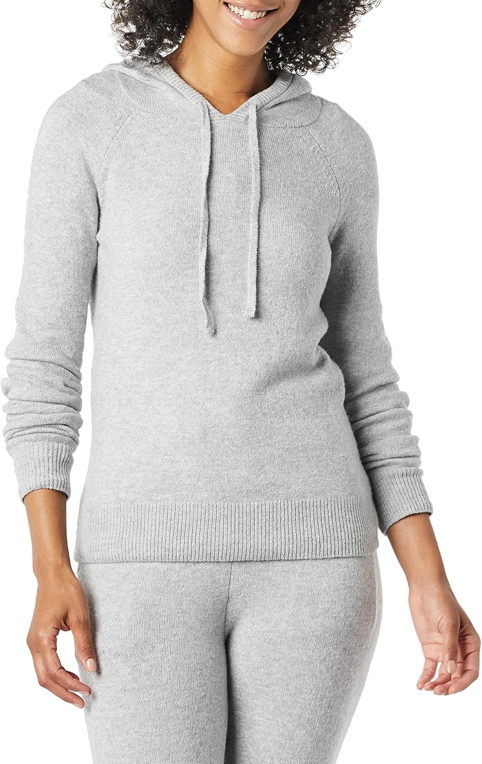 Thumbnail 2 de Amazon Essentials Damen Soft-Touch-Kapuzenpullover – kuscheliger Kapuzenhoodie mit Kordelzug