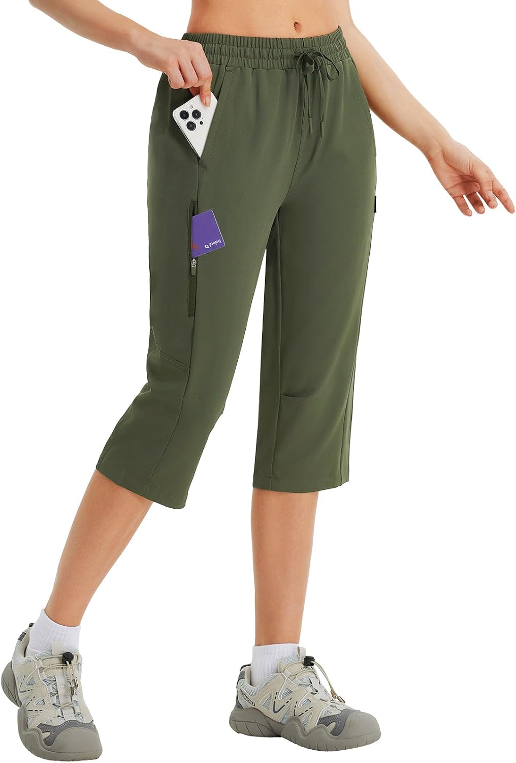 Detalle de Baleaf Women's 15/17-Inch Hiking Bermuda Shorts: Quick-Dry, Lightweight Travel Companions