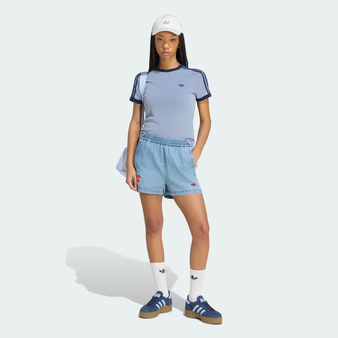 Detalle de ADIDAS X COCA-COLA DENIM JORTS – azul, una pieza de colección para outfits casuales