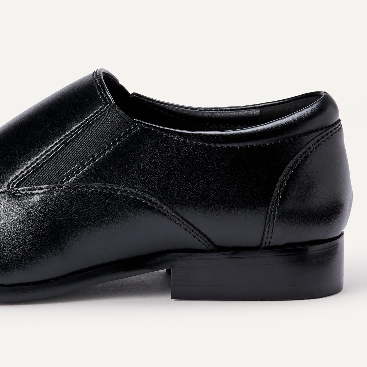 Thumbnail 5 de Amazon Essentials Men's Elasticated Slip-On Apron Toe Loafer with Memory Foam