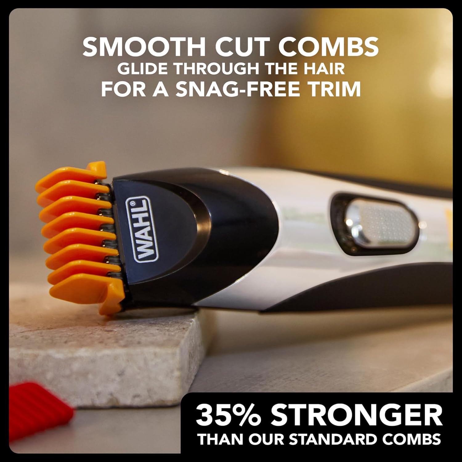 Detalle 2 de Wahl Colour Trim Dual Grooming Kit – Rechargeable Beard Trimmer with 8 Colour-Coded Combs