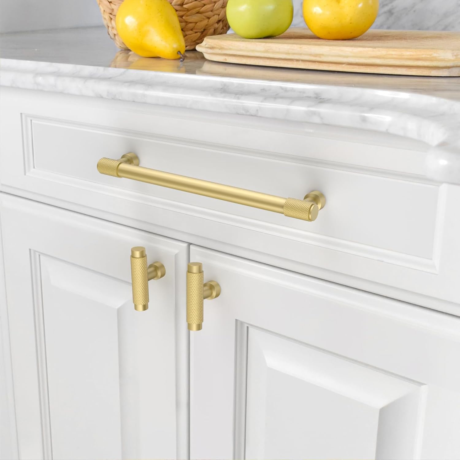 Detalle 2 de Amerdeco AM011 192mm Matte Gold Cabinet Pulls