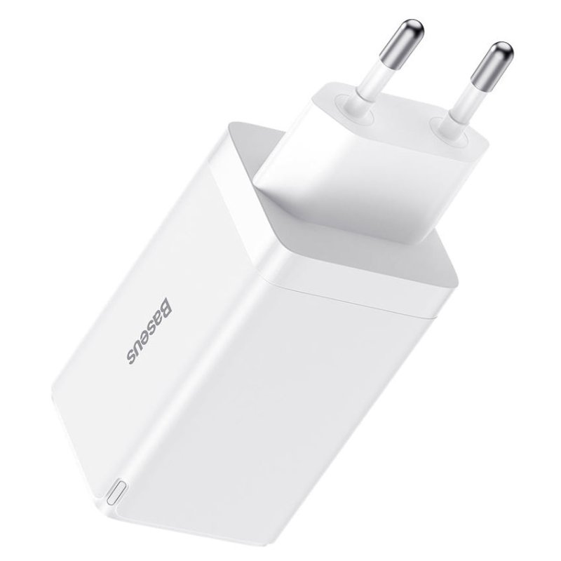 Detalle 2 de Baseus GaN5 Pro: Cargador de Pared 65 W con 3 Puertos (Blanco)