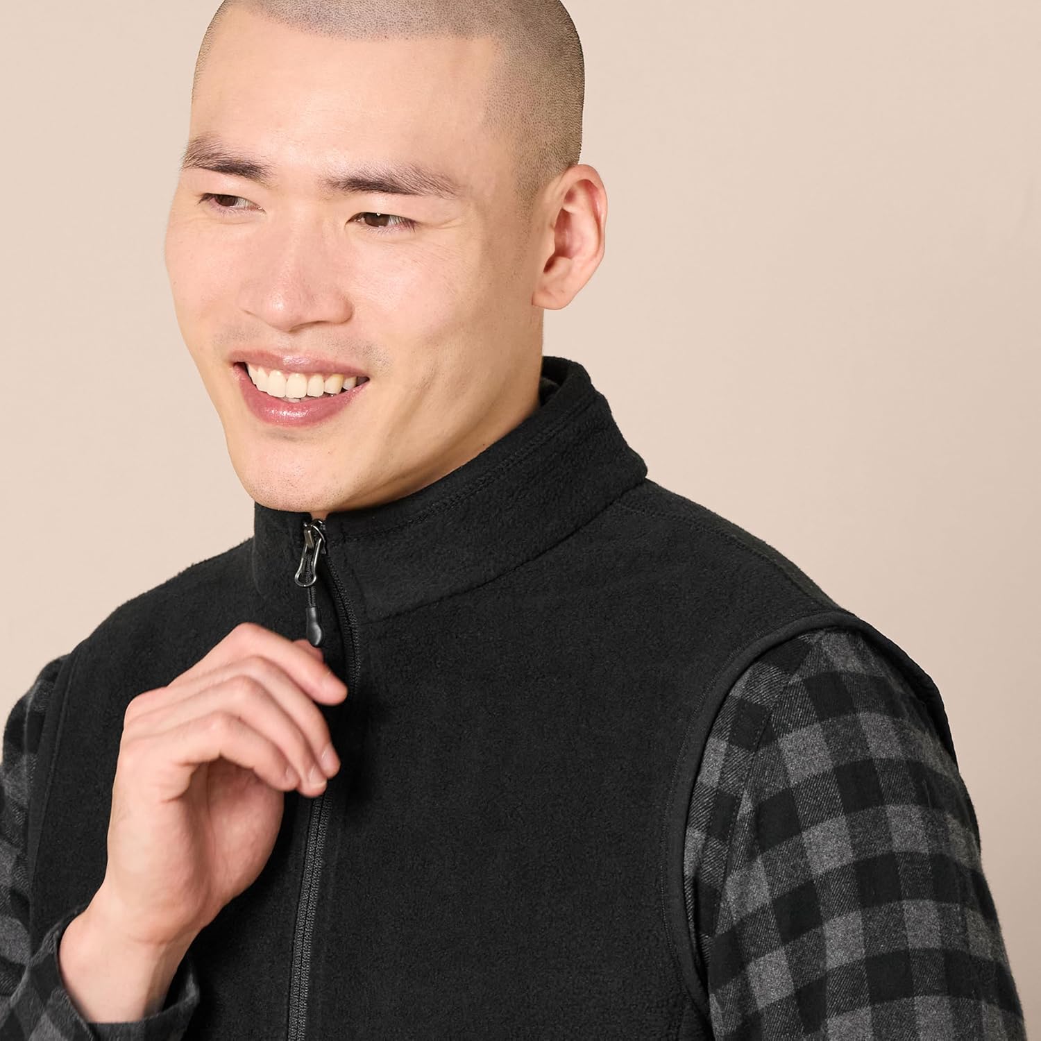 Thumbnail 3 de Amazon Essentials Men’s Full-Zip Polar Fleece Vest (Big & Tall available)