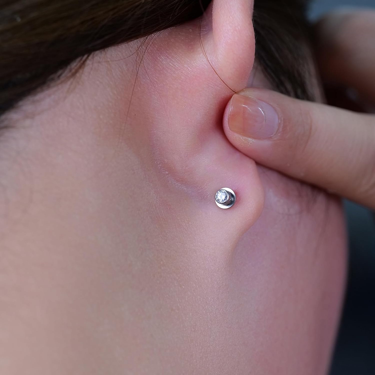 Detalle de Limerencia G23 Titan Ohrstecker mit Schraubverschluss – hypoallergen, nickelfrei