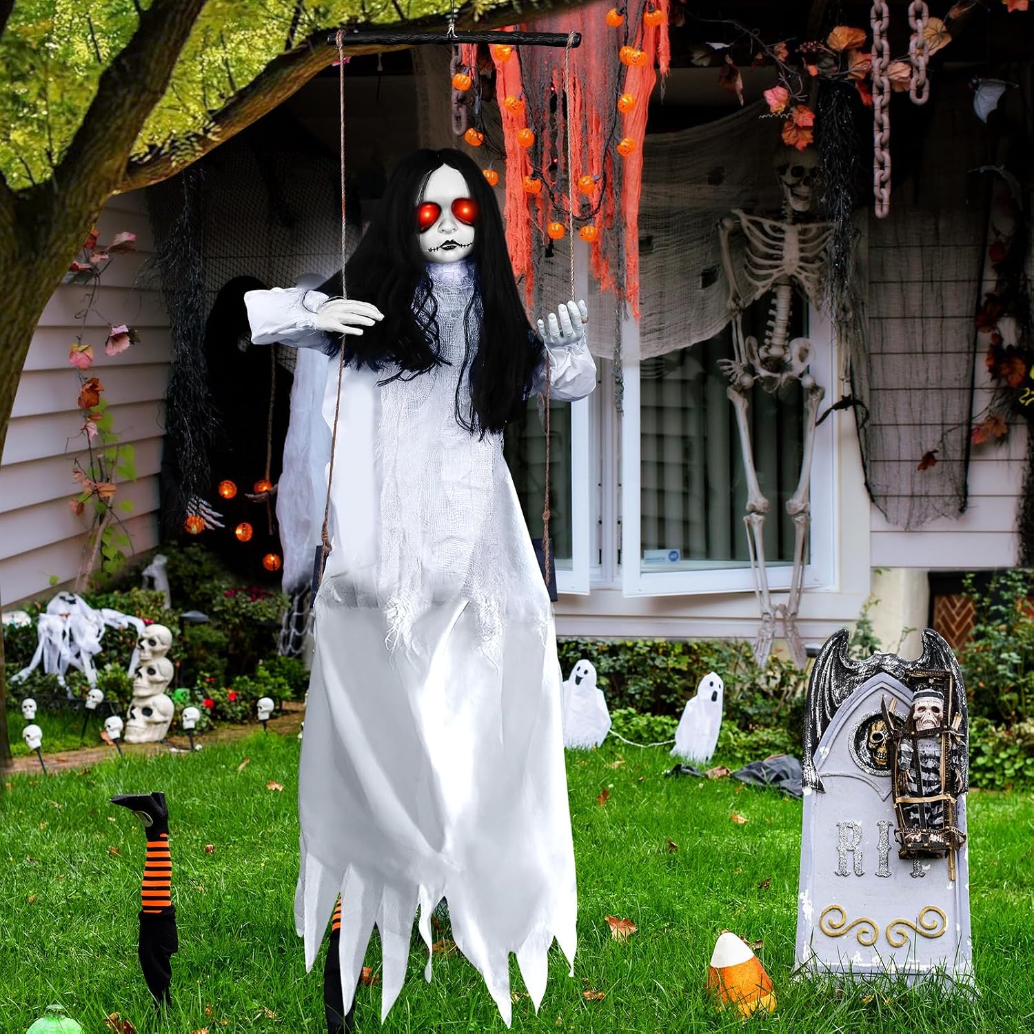 Detalle de Hanging Halloween Decoration, 47-Inch Doll