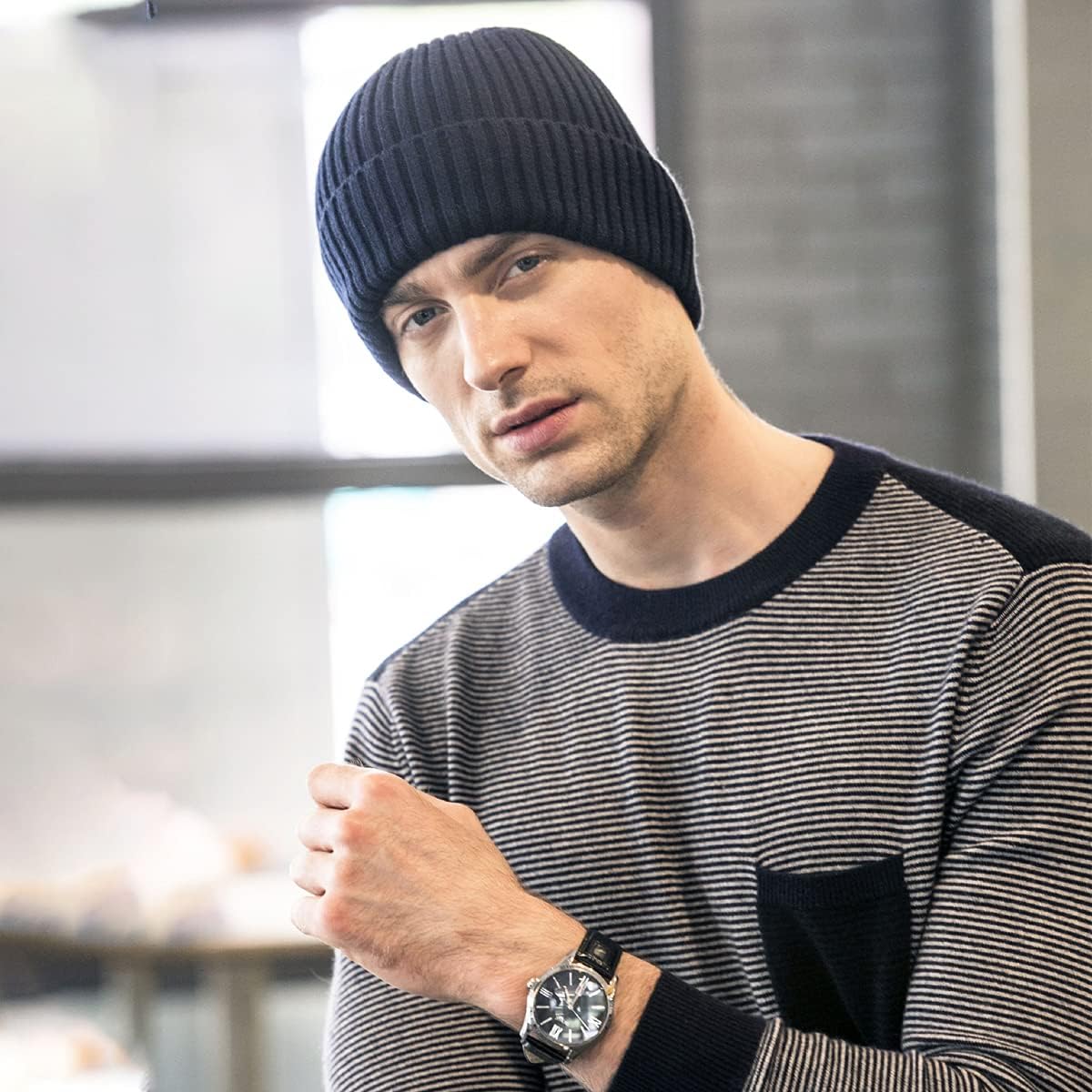 Thumbnail 1 de Irzaki Herren Beanie – Wintermütze mit Fleece-Manschette, Strickwolle und Totenkopf für Outdoor & Alltag