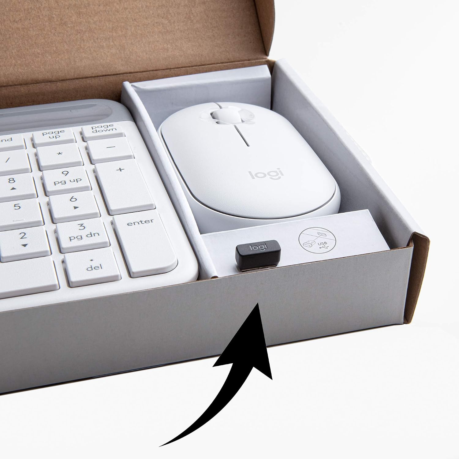 Detalle 2 de Logitech MK470 Slim Wireless Combo Keyboard and Mouse, Graphite, Quiet and Compact