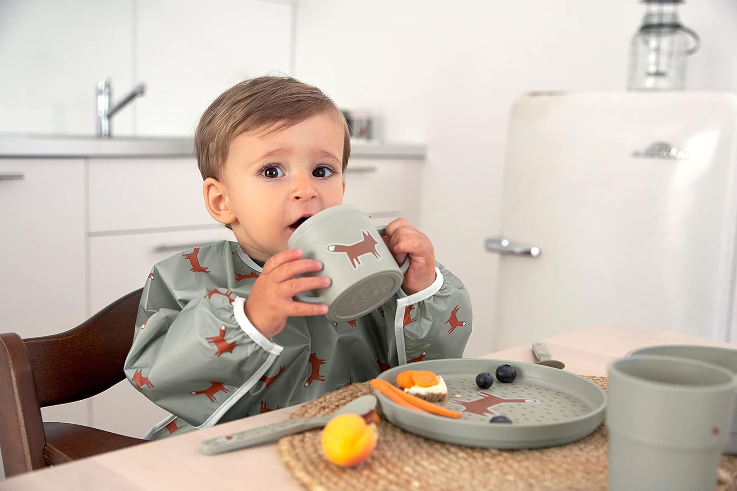 Detalle de LÄSSIG Kindergeschirr Set – Teller, Becher, Schälchen und Löffel, BPA-frei, spülmaschinen- und mikrowellengeeignet