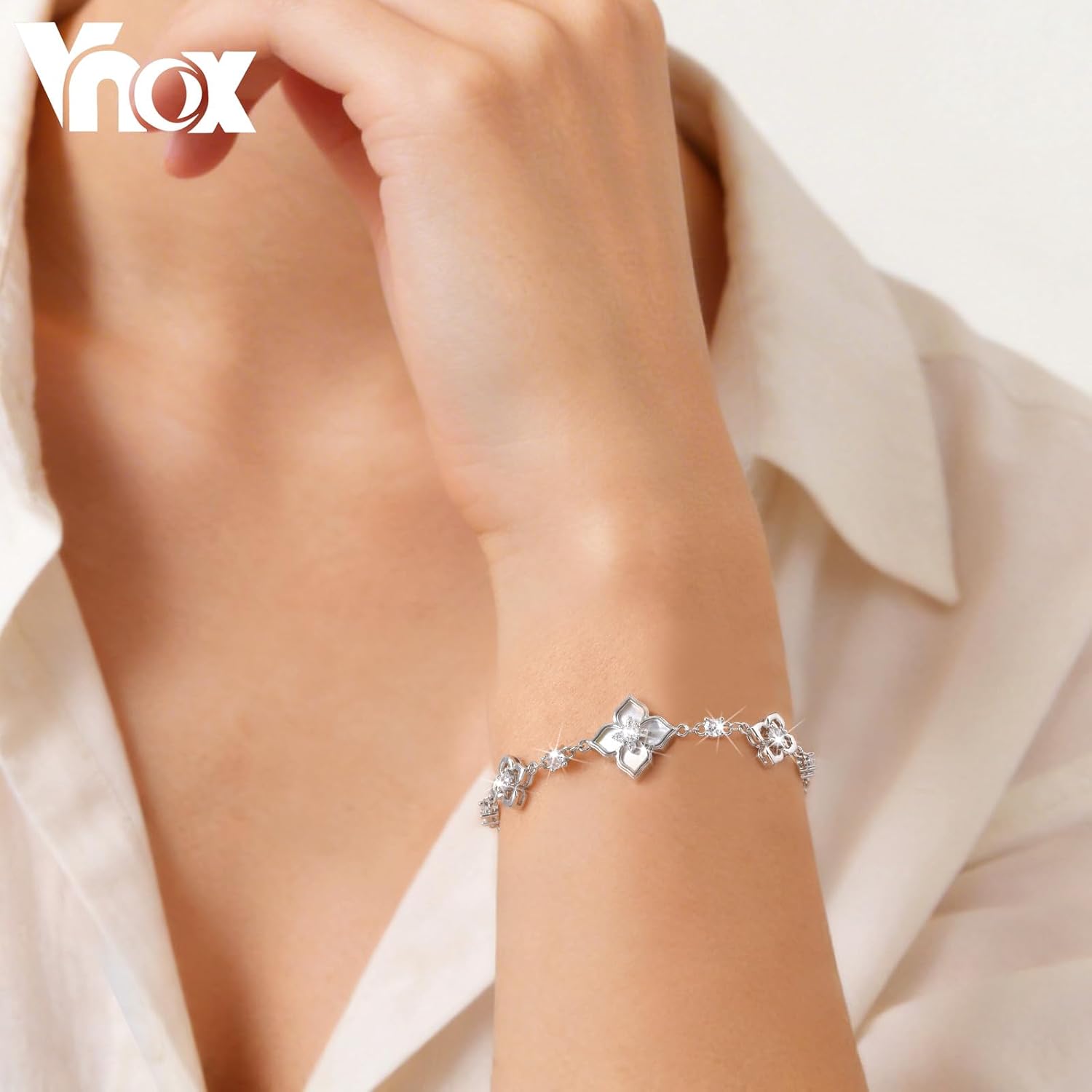 Detalle 2 de VNOX Four Leaf Clover Bracelet for Women – Adjustable Silver 14K Gold Link Chain