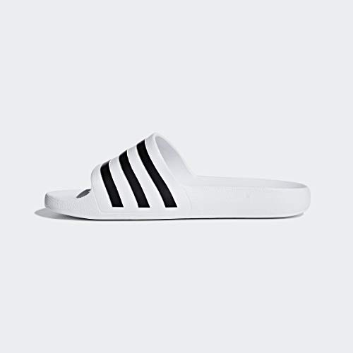 Detalle 2 de adidas Adilette Aqua Slides 39 EU
