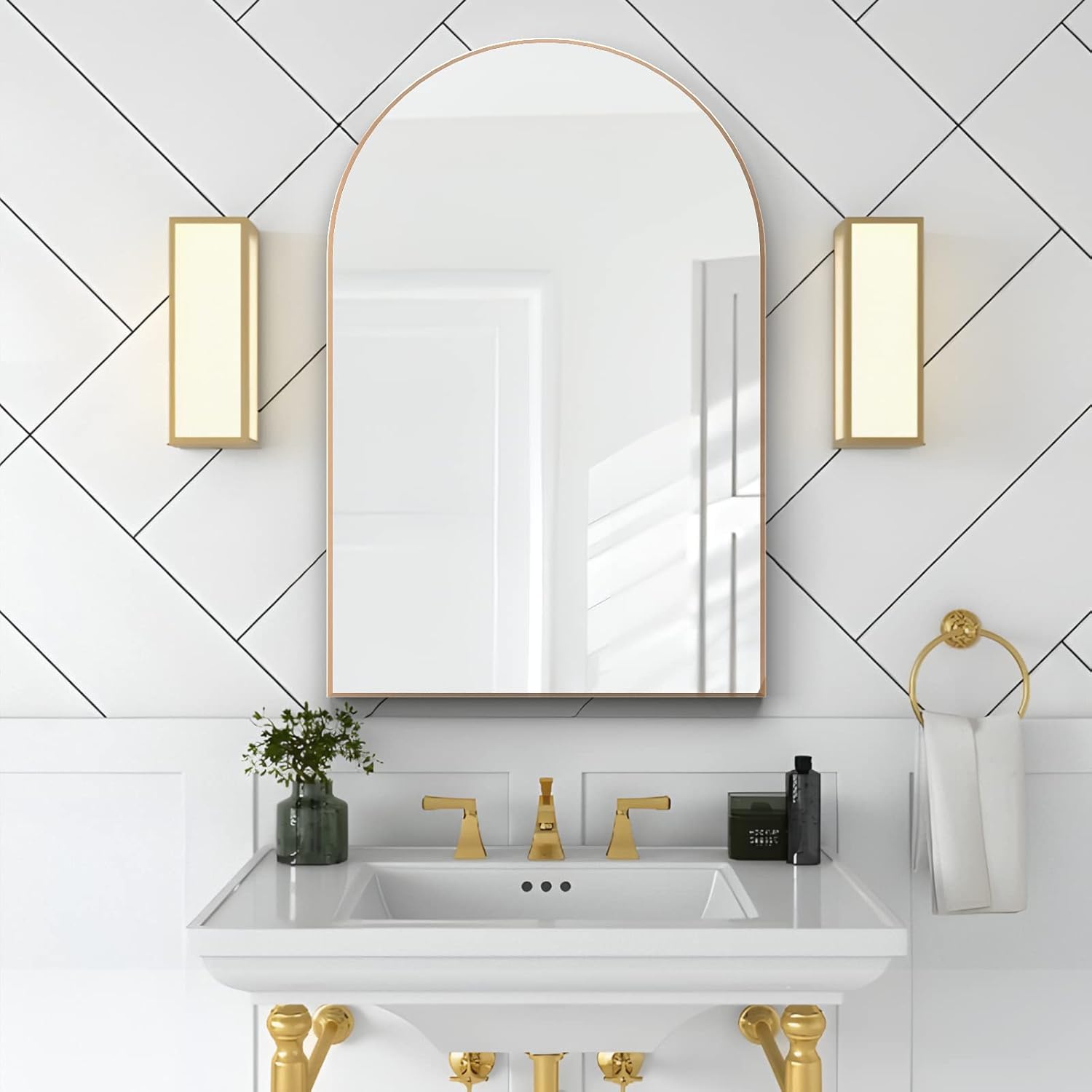 Detalle 1 de NEUWEABY arched wall mirror 20 x 30 in