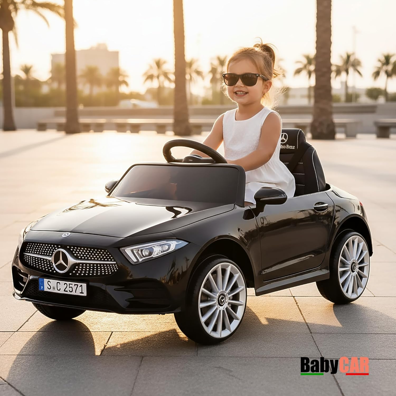 Detalle de BabyCar Mercedes CLS 350 AMG: auto elettrica 12V con licenza ufficiale per bambini
