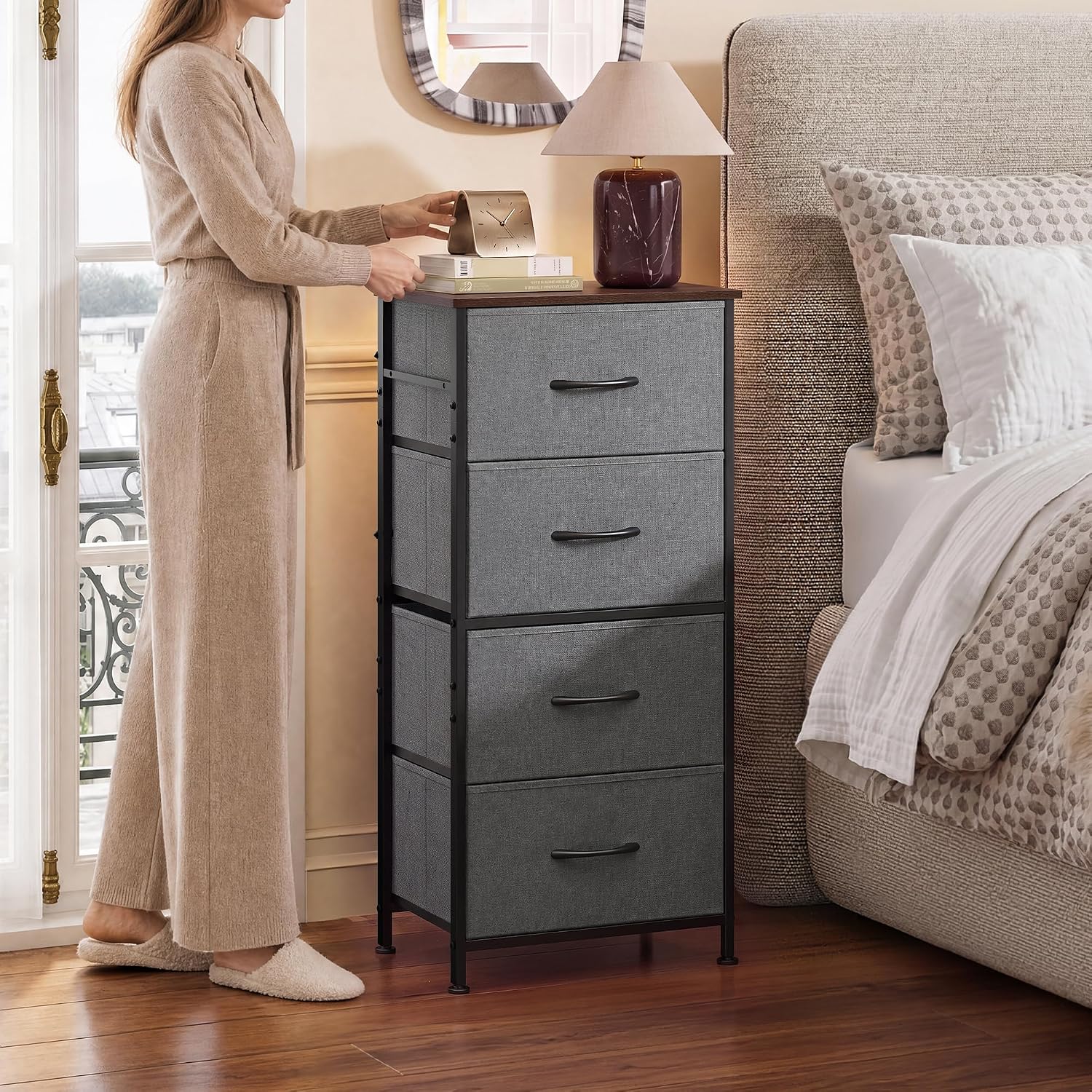 Detalle 2 de WLIVE dresser with 4 drawers storage tower