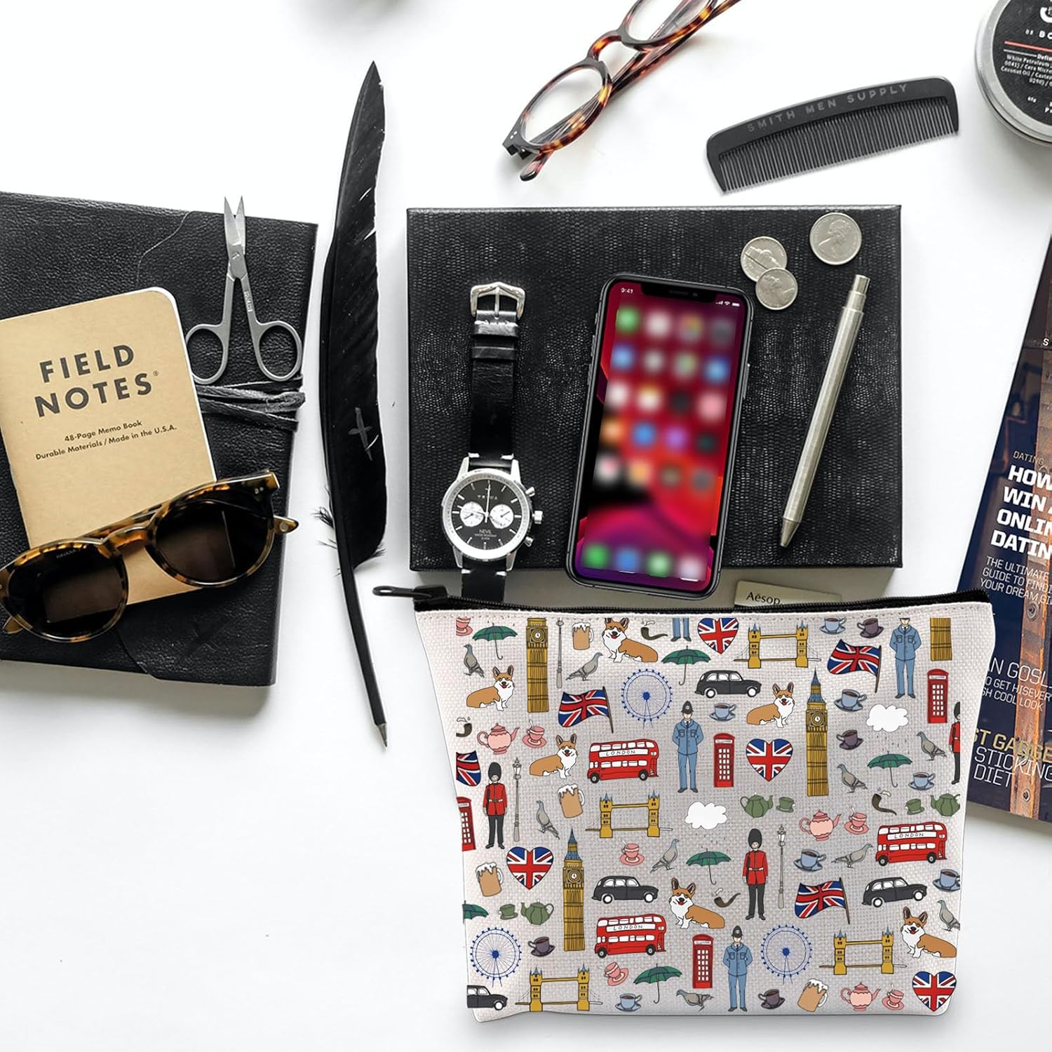 Thumbnail 4 de Funny London Travel Pouch: A cheerful canvas cosmetic bag for London lovers