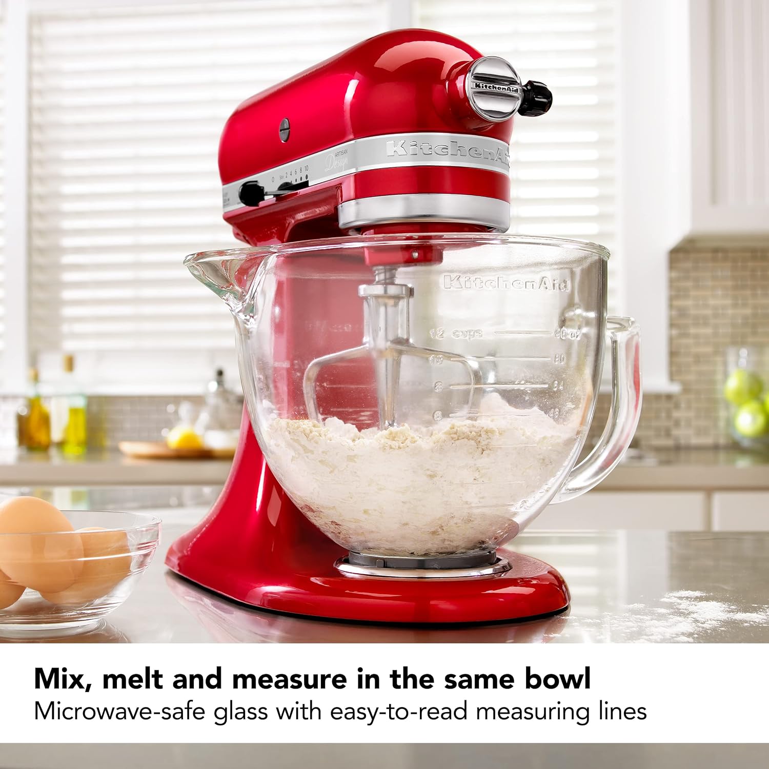 Detalle de KitchenAid KSM5GB 5 Quart Tilt-Head Glass Bowl with Measurement Markings and Lid