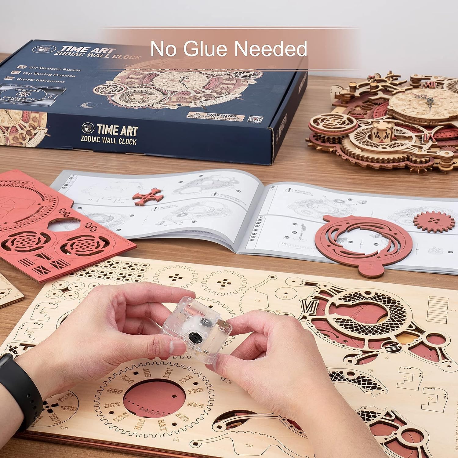 Detalle de Puzzle 3D en bois ROBOTIME : horloge murale steampunk à construire