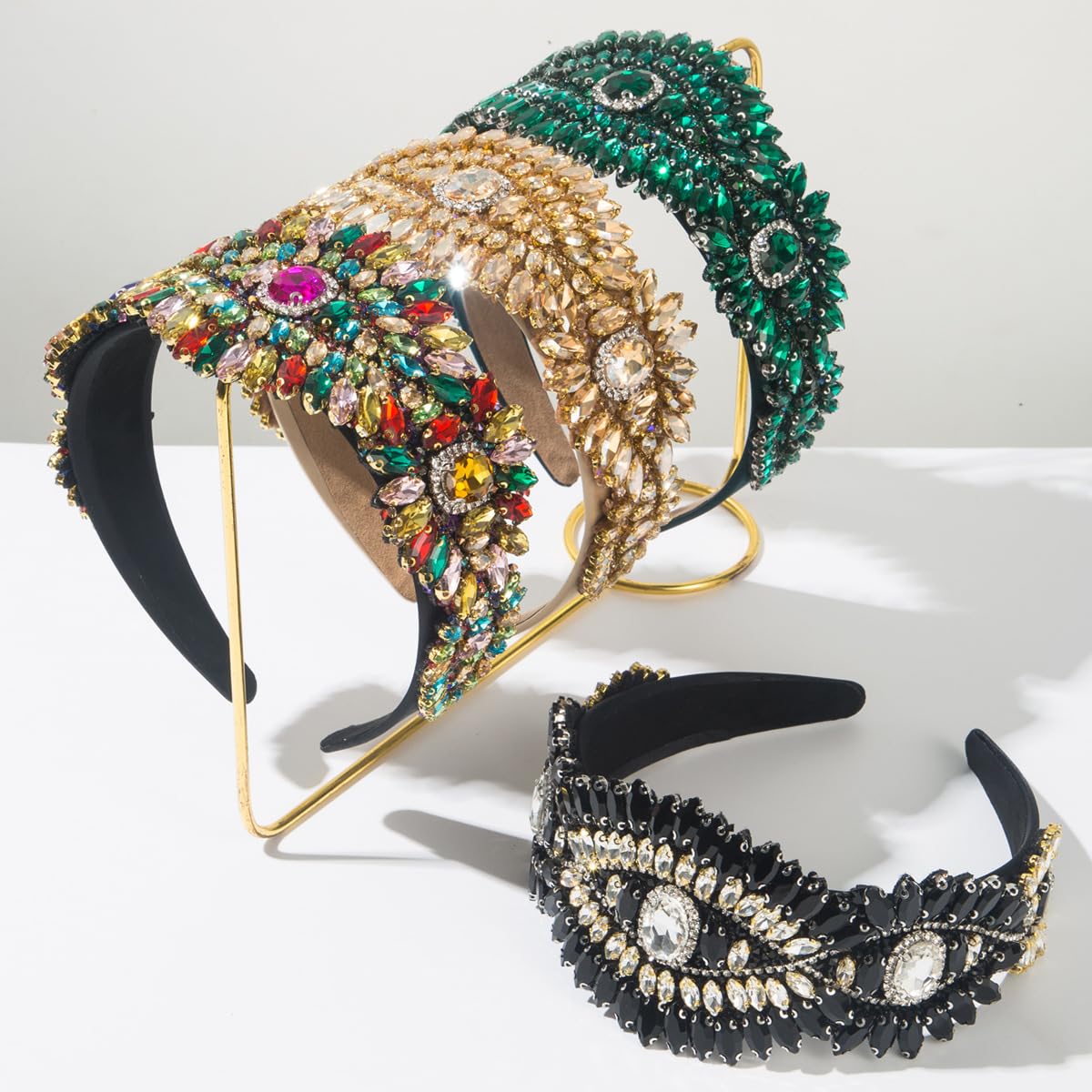Detalle de XSKL Crystal Beaded Headband Black