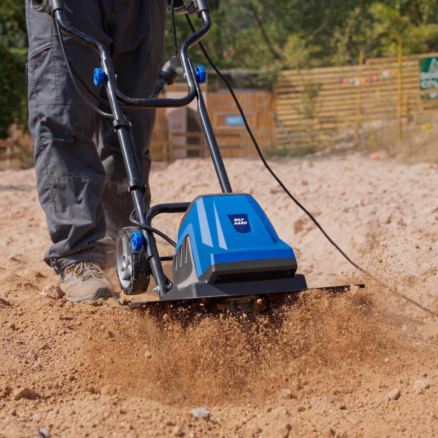 Detalle 2 de BILT HARD Electric Tiller 18-Inch