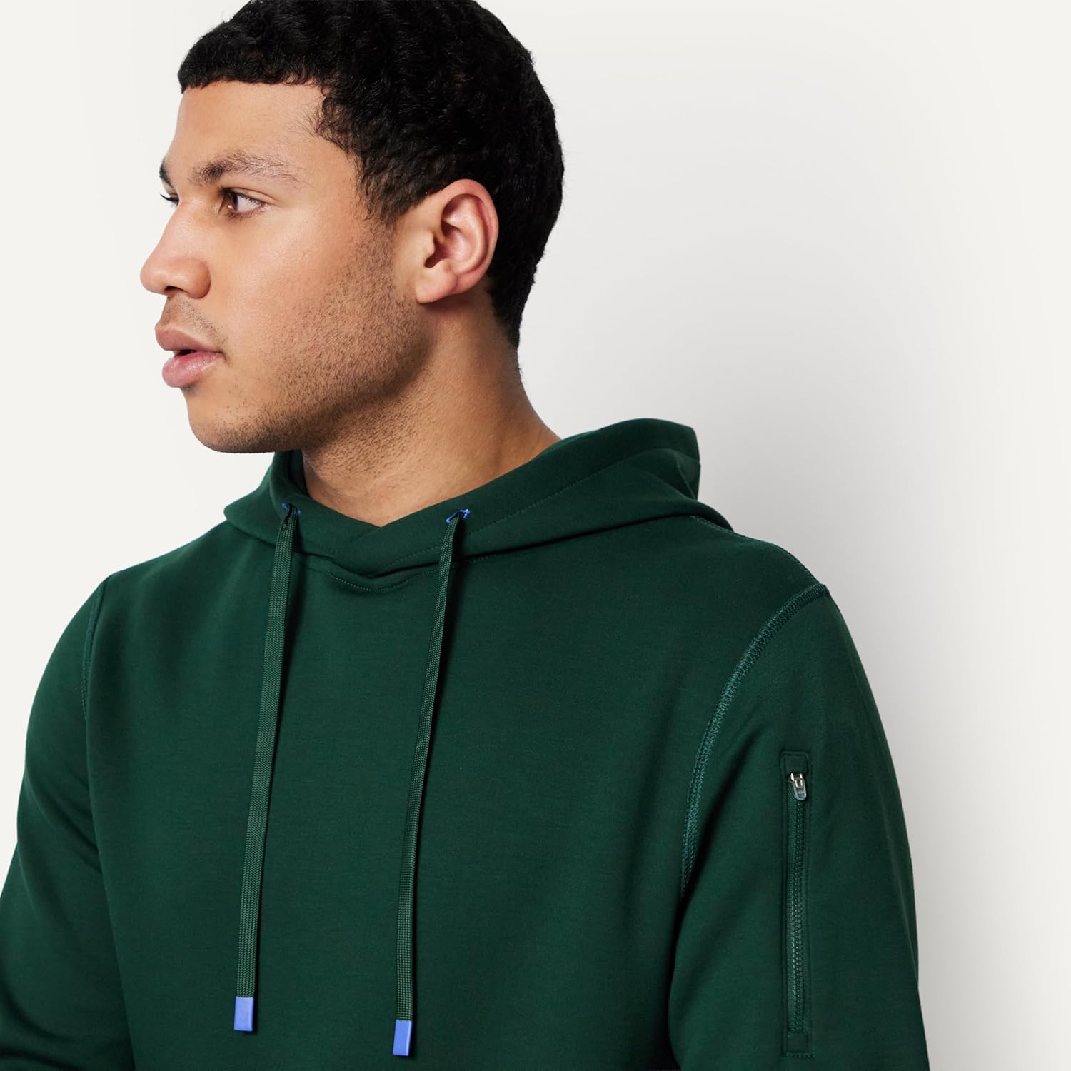 Detalle de Amazon Essentials Men's Active Sweat Relaxed-Fit Hoodie