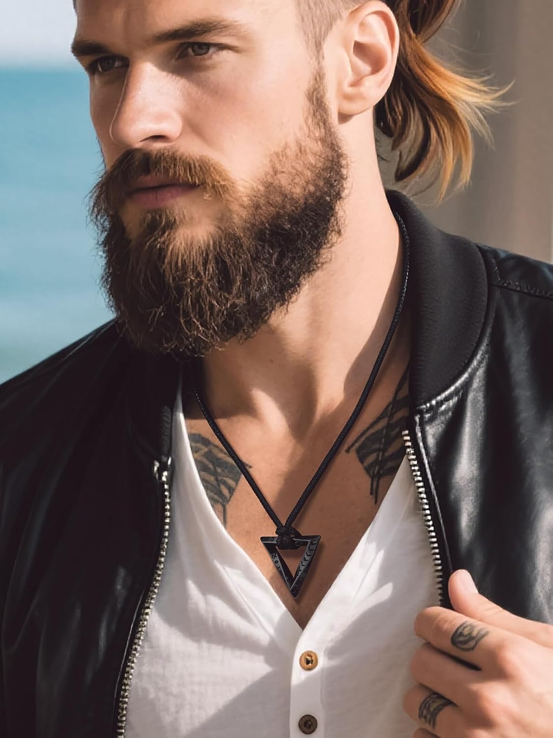 Thumbnail 1 de Bandmax Collier Rune Viking Homme Noir – Möbius Triangle Inversé avec Chaîne ajustable 46–76 cm