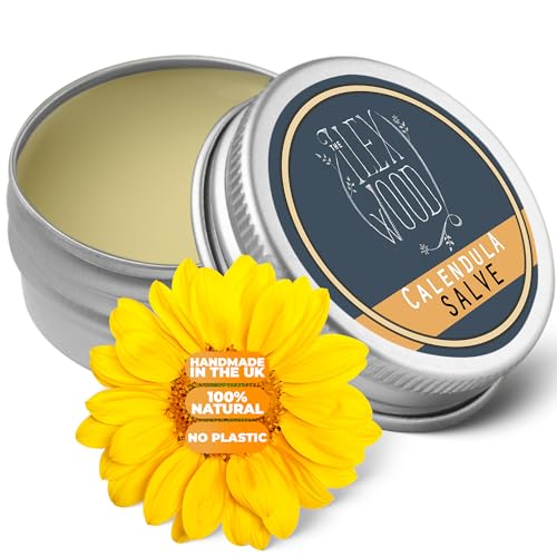 Detalle de The Ilex Wood Calendula Salve: All-Natural Skin Balm for Everyday Irritation