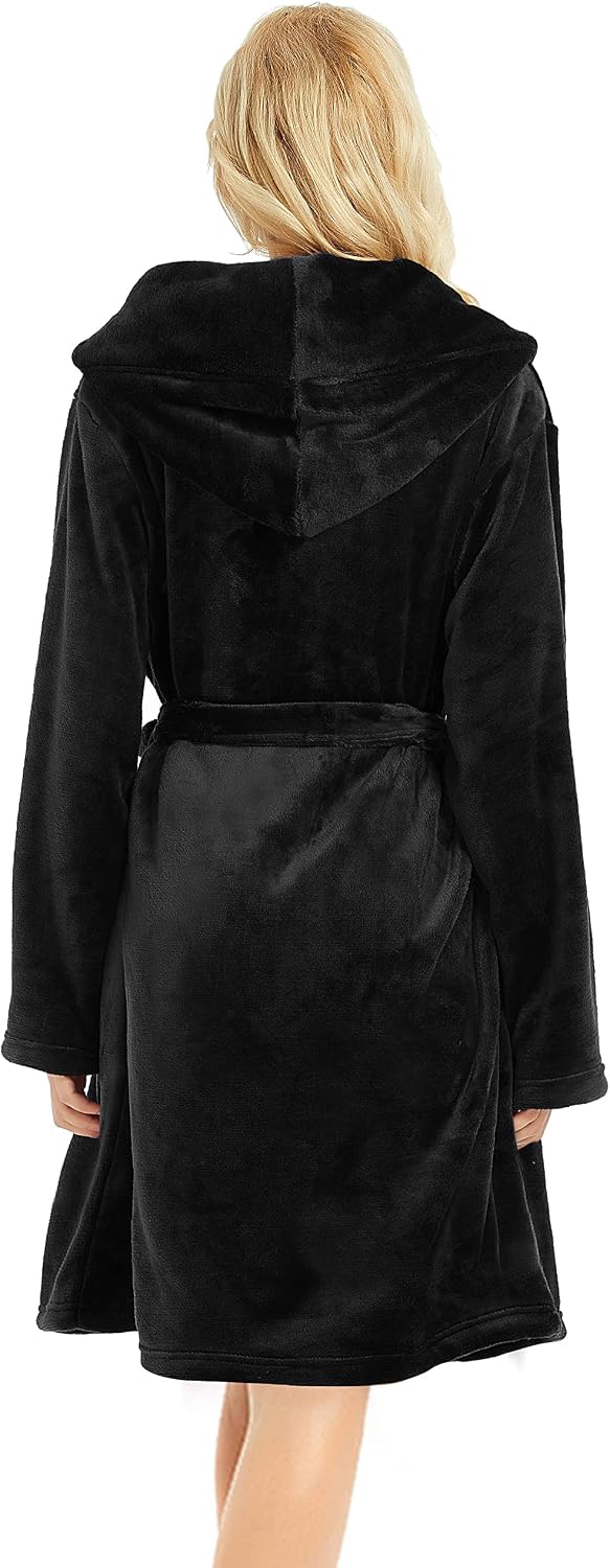 Detalle 2 de U2SKIIN Damen-Bademantel mit Kapuze kurz – Flauschig, warm und bequem